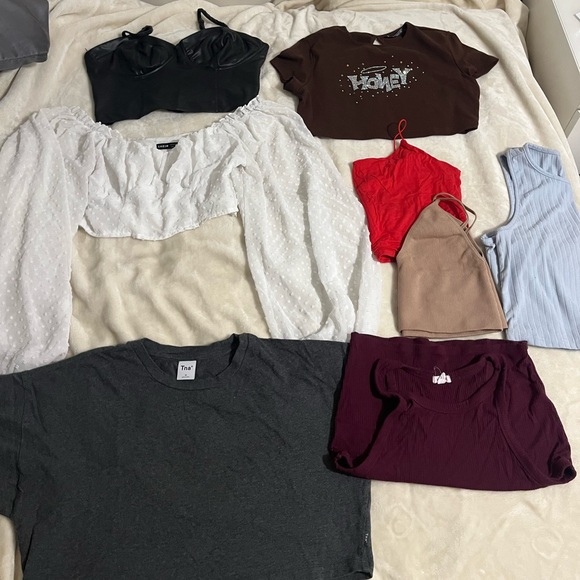 Crop top bundle! - Picture 1 of 1